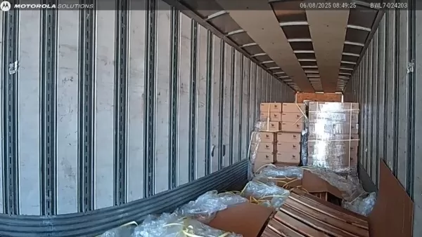 被盗任天堂Switch 2货物内部视图